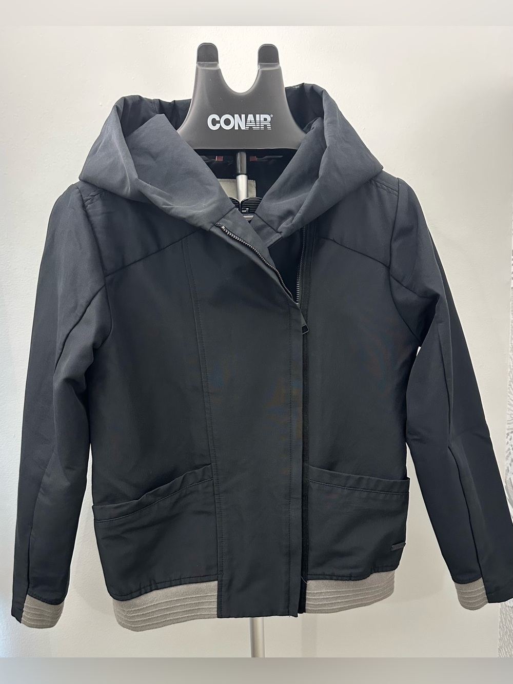 Bench Jacket with Hood